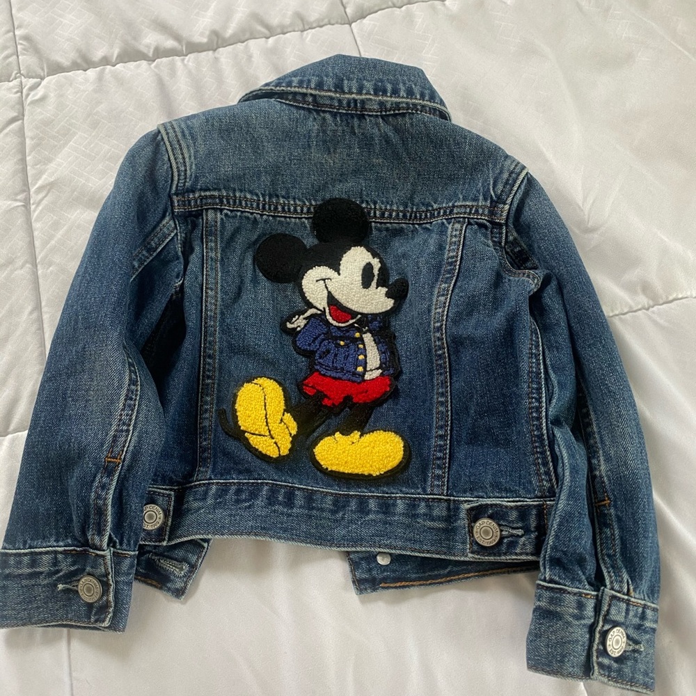 3T GAP kids Mickey Mouse Jean jacket.